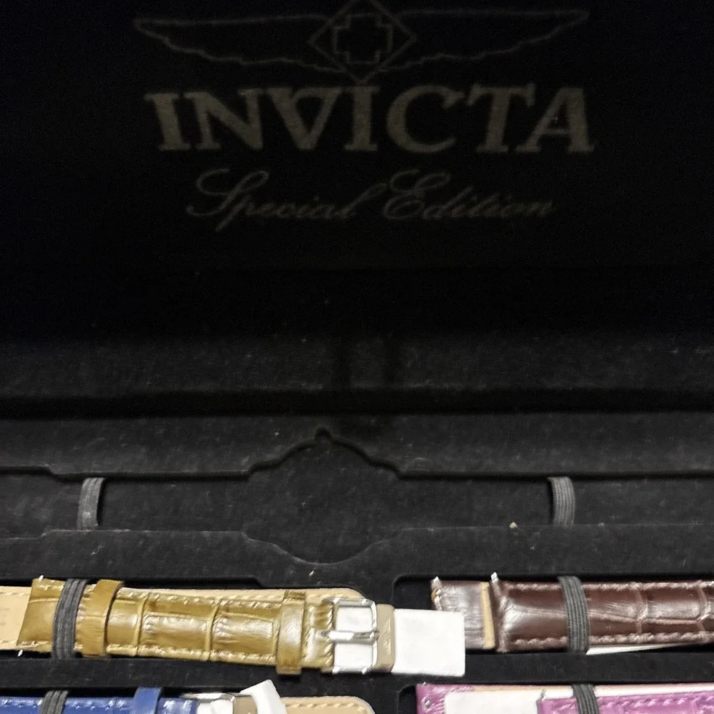 Invicta Wildflower 0.07 Carat Diamond Women's Watch w/ MOP Dial - 33mm, (4718)